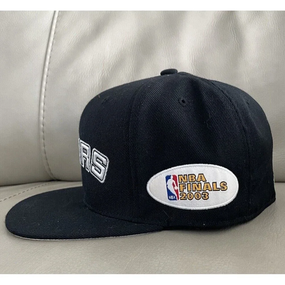 VTG San Antonio Spurs Mitchell & Ness Hardwood Classic Fitted 7 1/2 Never Worn - Picture 2 of 8
